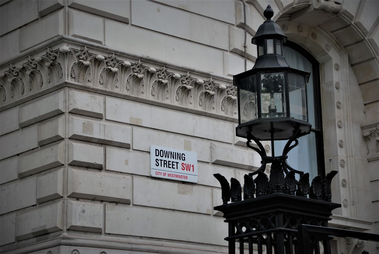 Street sign of Downing Street 